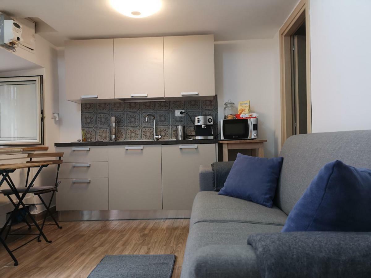 Frida - One-Bedroom Apartment By Piazza Duomo Catania Exterior photo